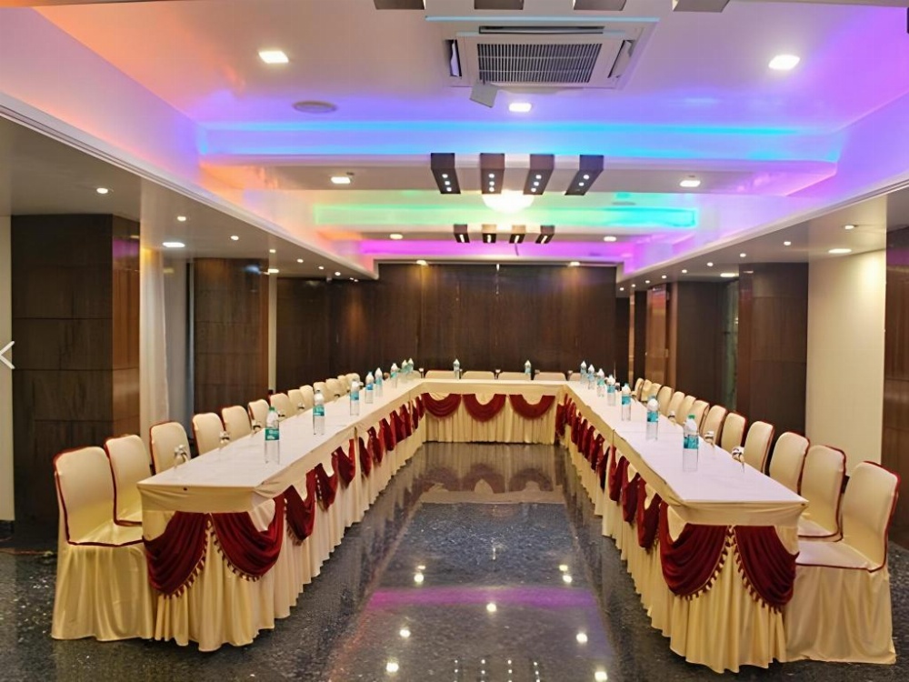 Hotel Grand Continental